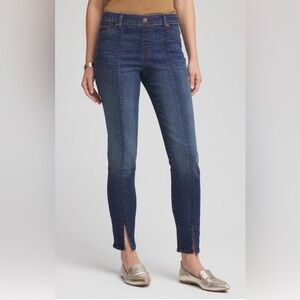 Chicos Pull On Ankle Jegging Jeans Womens 2 US 12 Med Wash Stretch Split Hem